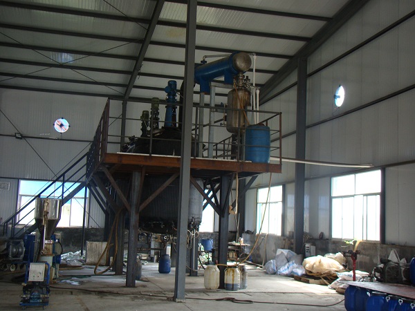 污水(shui)緩蝕(shi)劑車(che)間設(she)備